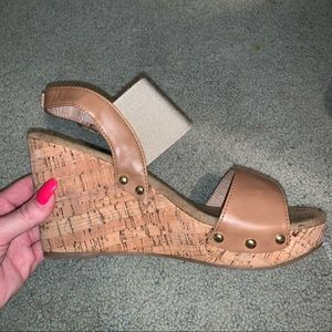 Heel wedges